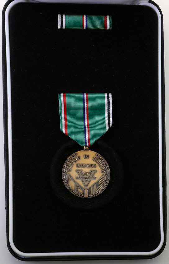USA. Medal dla Weterana II WŚ (The Anniversary of World War II Commemorative Medal)